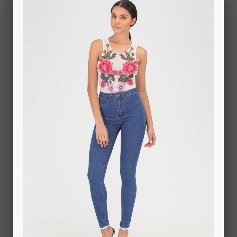 TOP CHIC EMBROIDERED 3D ROSES TO THE OCCASION SHEER BODYSUIT WOMEN'S SIZ…